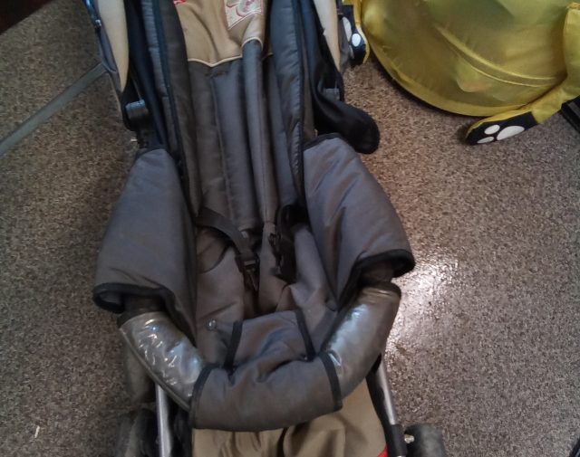 Sulankstomas vežimėlis