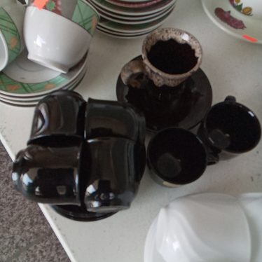 Mažučiai puodeliai kavai