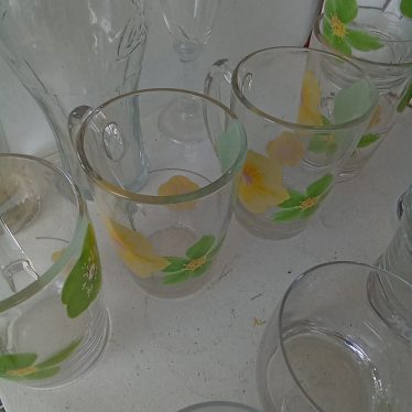 Stikliniai puodeliai