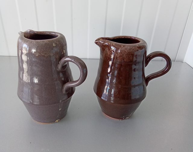 Moliniai ąsotėliai