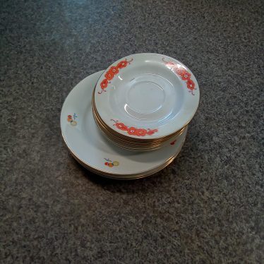 Lėkštės  ir lėkštutės