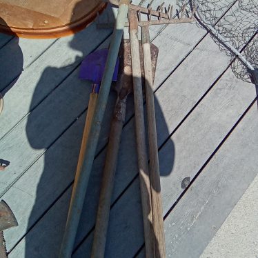 Araratorius,grėbliai,kastuvai