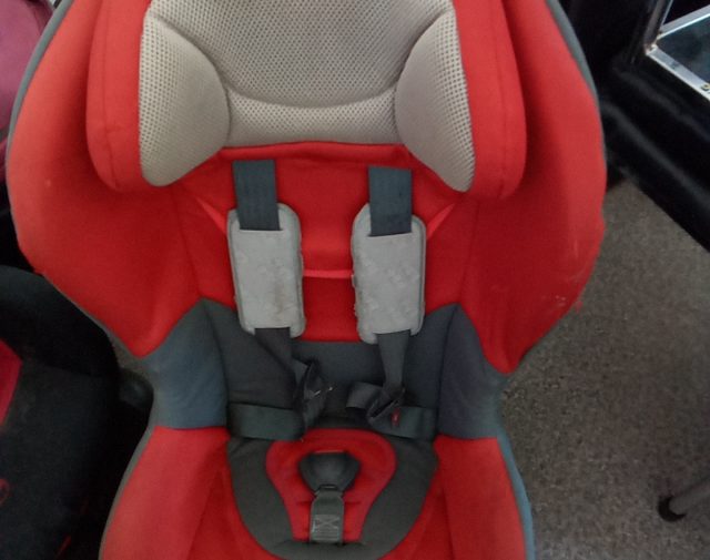 Automobilinė kėdutė