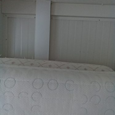 2 vnt vienguliai čiužiniai