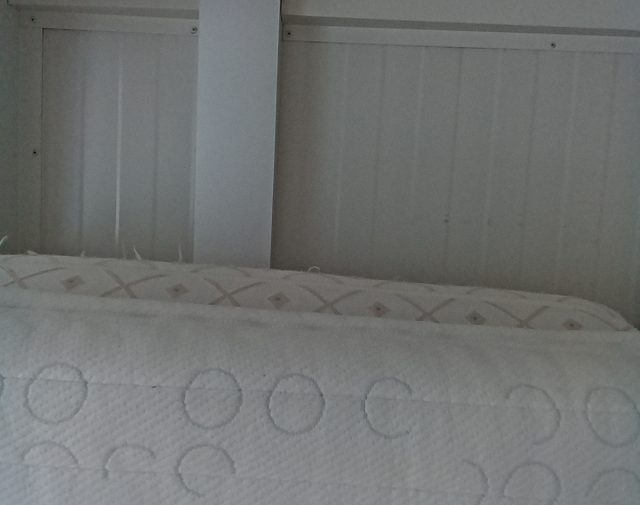 2 vnt vienguliai čiužiniai