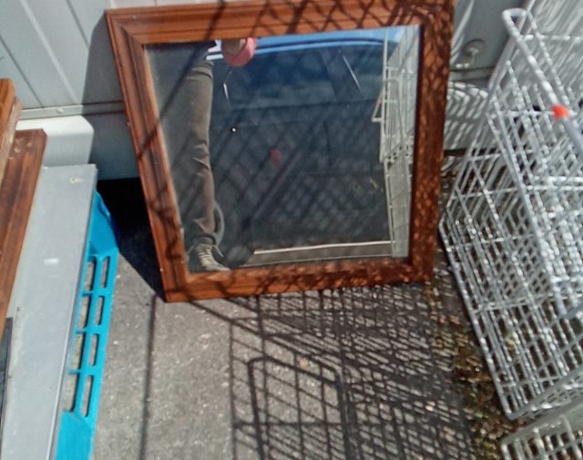 Veidrodukai 50×50  12 vnt