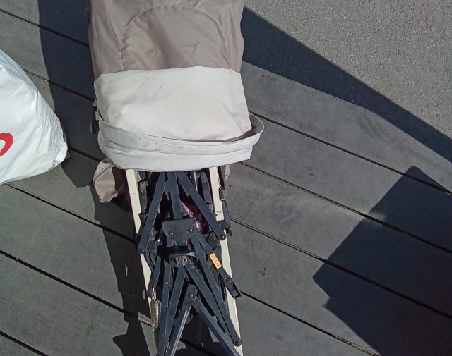 Sulankstomas vežimėlis