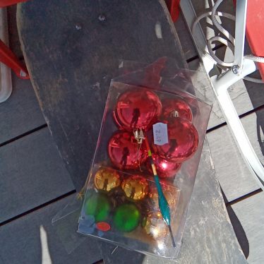 Naujametiniai žaislai