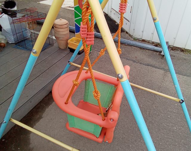 Vaikiškos sūpynės