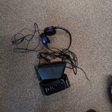 Kolonėlės  ir ausinės