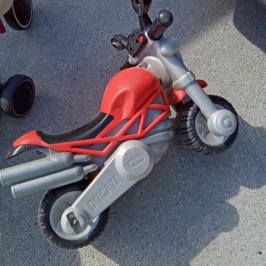 Žaislinis motociklas