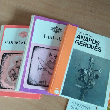 Knygos