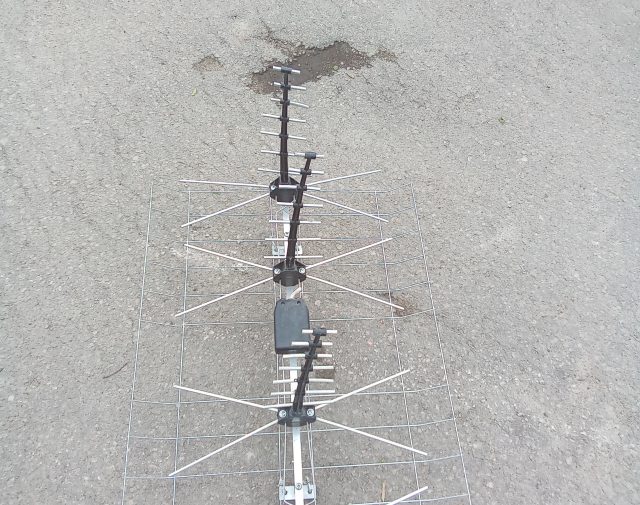 Antena