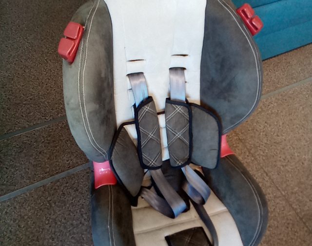 Automobilinė kėdutė