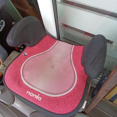 Auto kėdutė