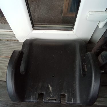Auto kėdutė