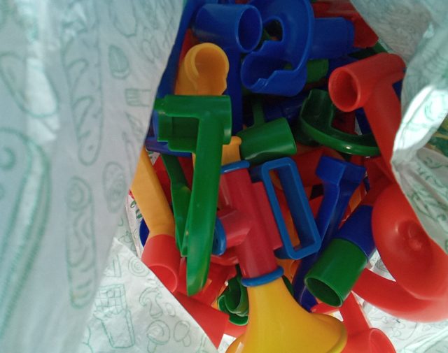Lego kaladeles