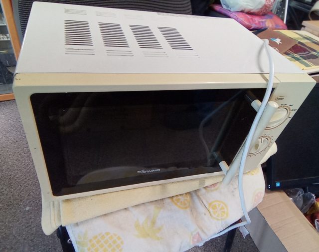 Mikrobangų krosnelė