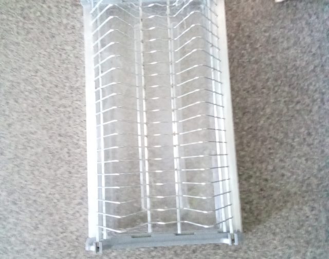 Lėkščių džiovyklė