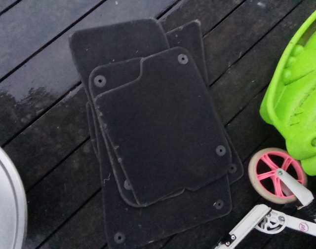 Automobiliniai kilimukai