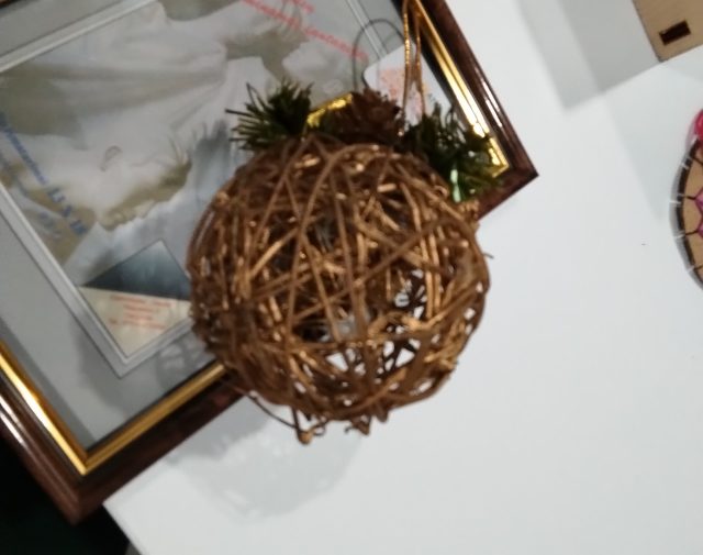 Eglutės žaisliukas