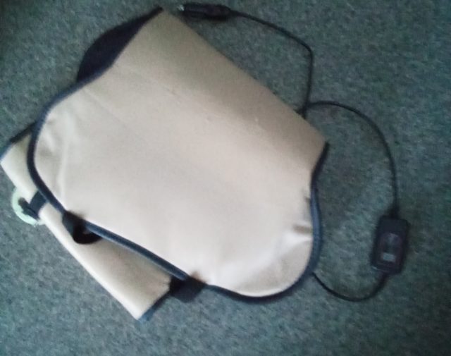 Šildomas sėdynės użvalkalas