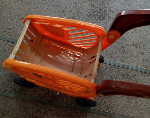 Vaikiškas vežimėlis