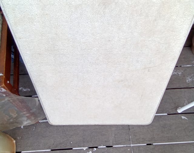 Sulankstomas staliukas