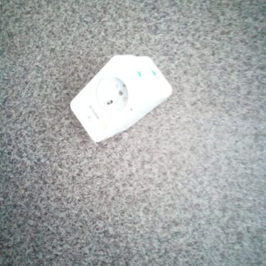 El. maitinimo lizdas