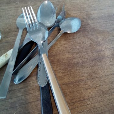 Šakutės peiliai ir šauktai