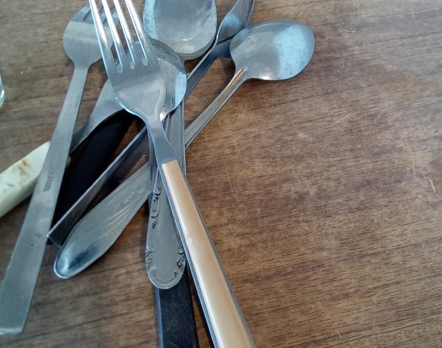 Šakutės peiliai ir šauktai