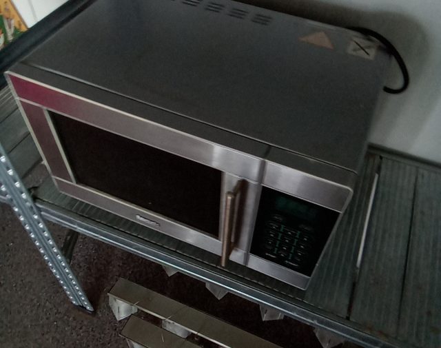 Mikrobangų krosnelė