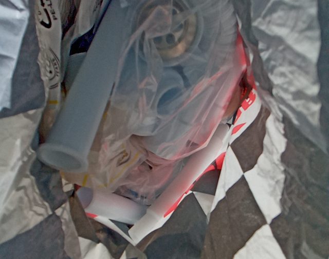 Santechninės  dalys