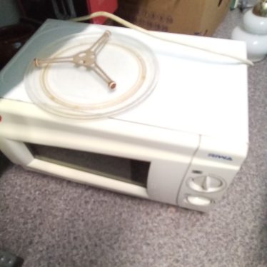 Mikrobangų krosnelė