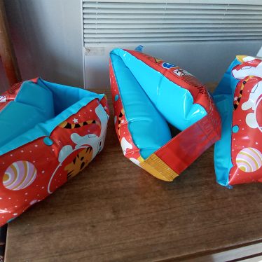 Vaikų plaukimo rankovės