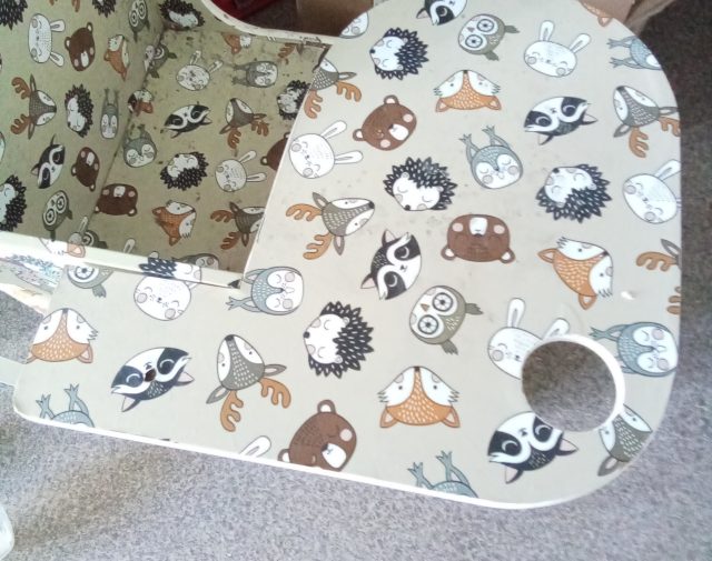 Staliukas ir kėdutė