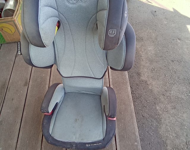 Automobilinė kėdutė