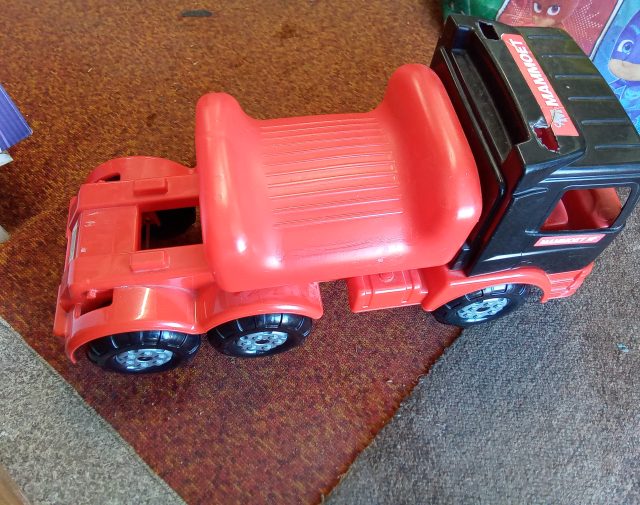 Stumdomas mašinytė