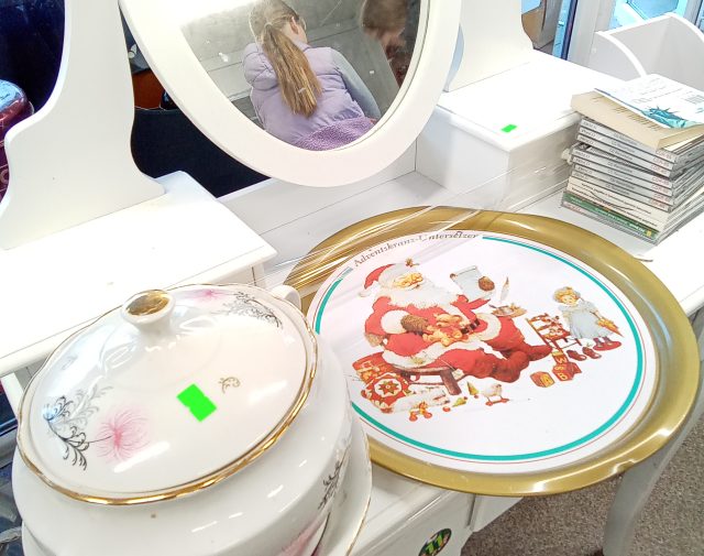 Kosmetinis staliukas