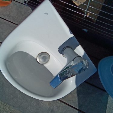 Kriauklė su maišytuvu