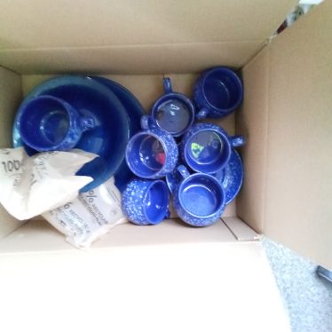 Puodeliai ir lėkštutės