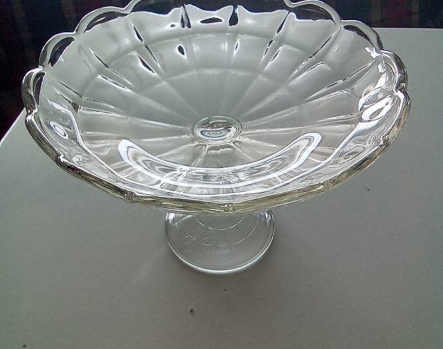 Saldaininė ant kojelės