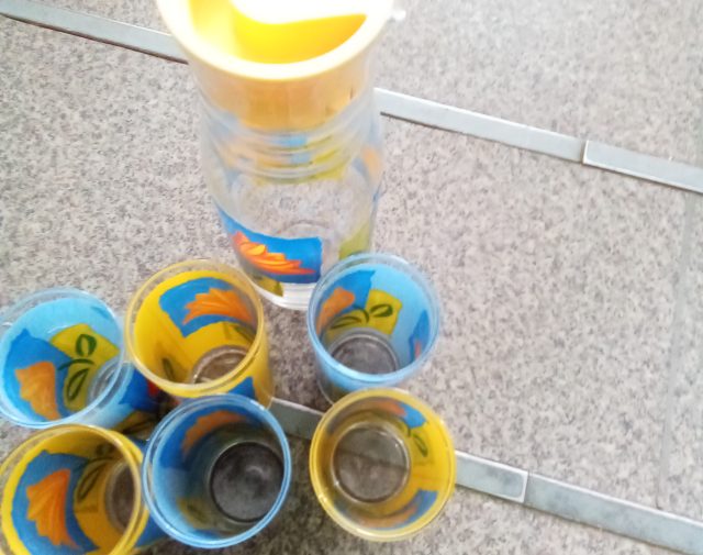 Gertuvė ir stiklinės