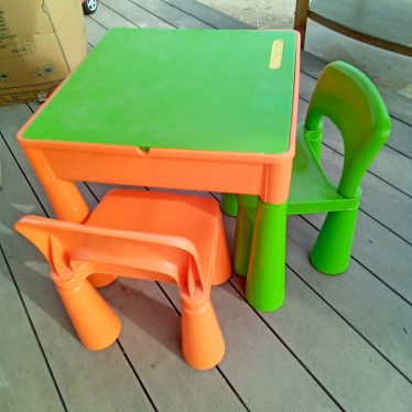 Staliukas su kėdute