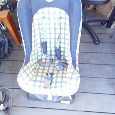 Automobilinė kėdutė