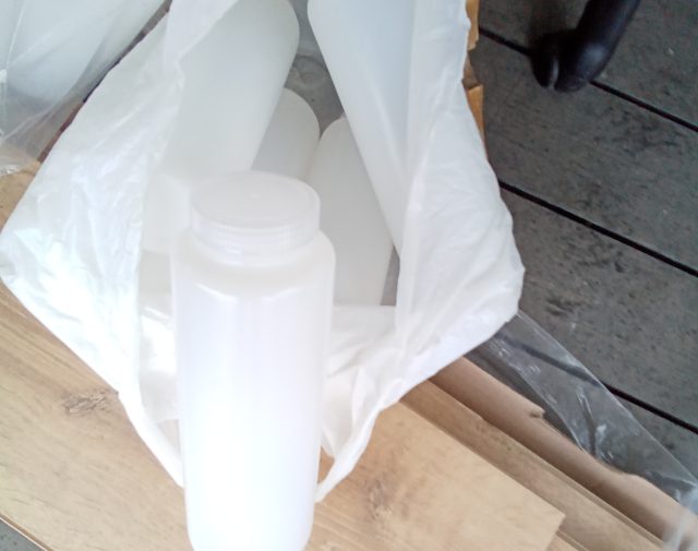 Plastikiniai indeliai