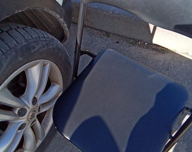 Sulankstoma kėdutė