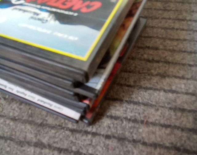 10 kompaktinių diskų