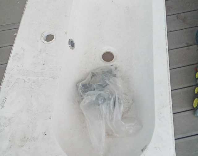 Kriauklė su spintele