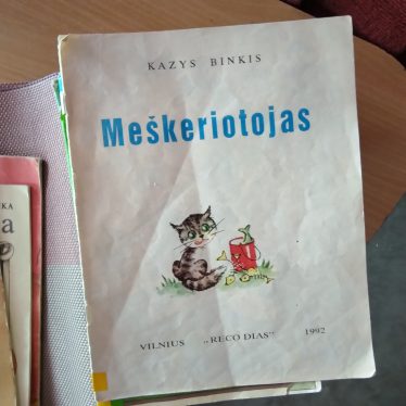 Knyga